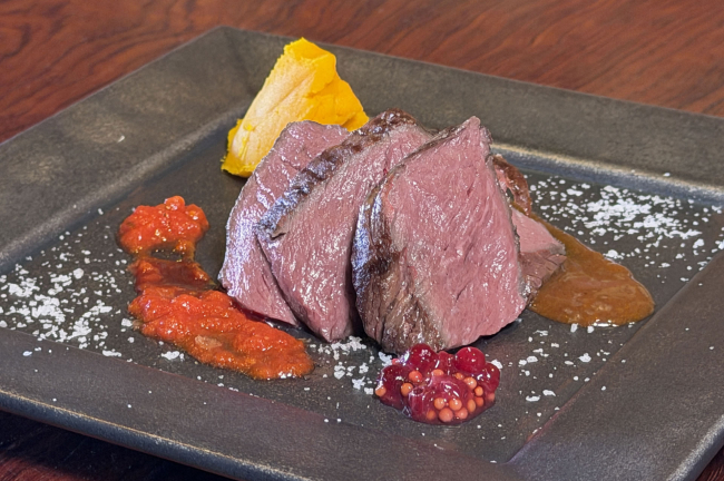 SNSで若者に人気急上昇中！　多彩な味わいを楽しめるジビエ専門店「あまからくまから 浅草店」東京都台東区