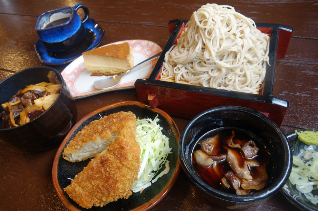 蕎麦にコロッケ、ソーセージに丼と多彩なジビエ料理がそろう 「そばぐるめ きたこま」千葉県市原市